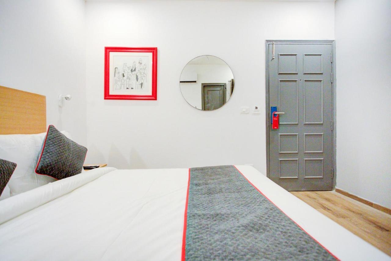 Townhouse Townhouse Atal Chowk Indirapuram กาเซียบัด ภายนอก รูปภาพ