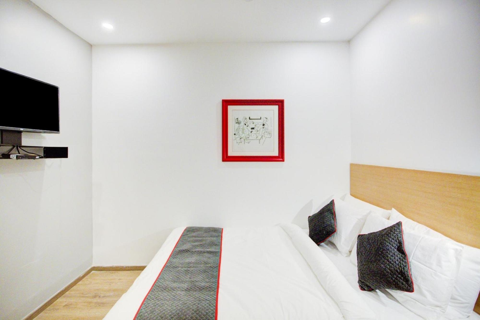 Townhouse Townhouse Atal Chowk Indirapuram กาเซียบัด ภายนอก รูปภาพ